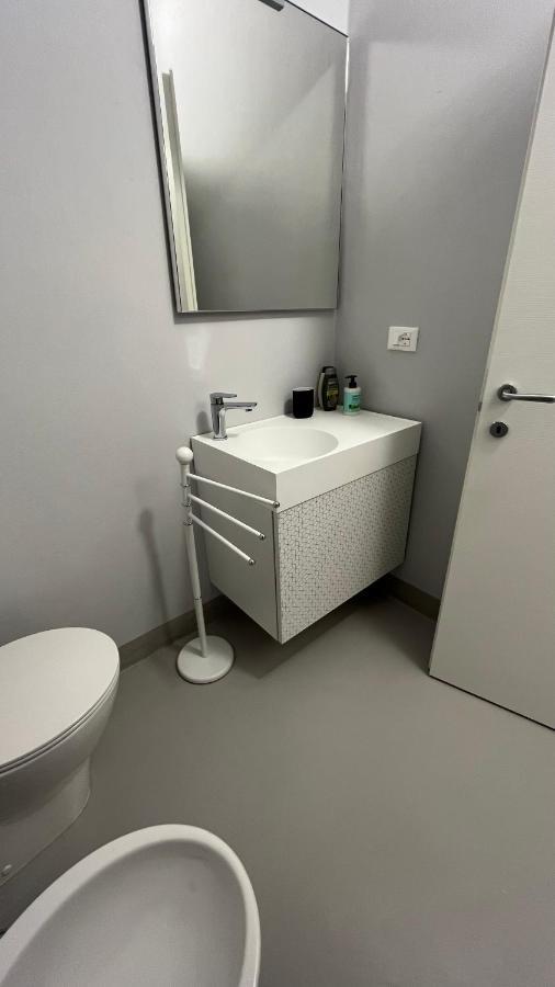 Bed And Coffee Rooms 포르토페라이오 외부 사진